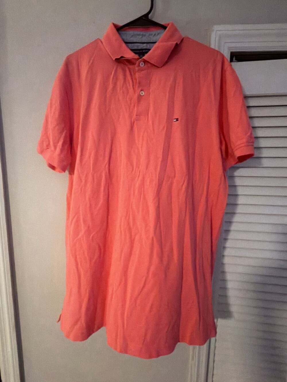 Tommy Hilfiger Men's Slim Fit Short Sleeve Polo Shirt Salmon Pink Size XL